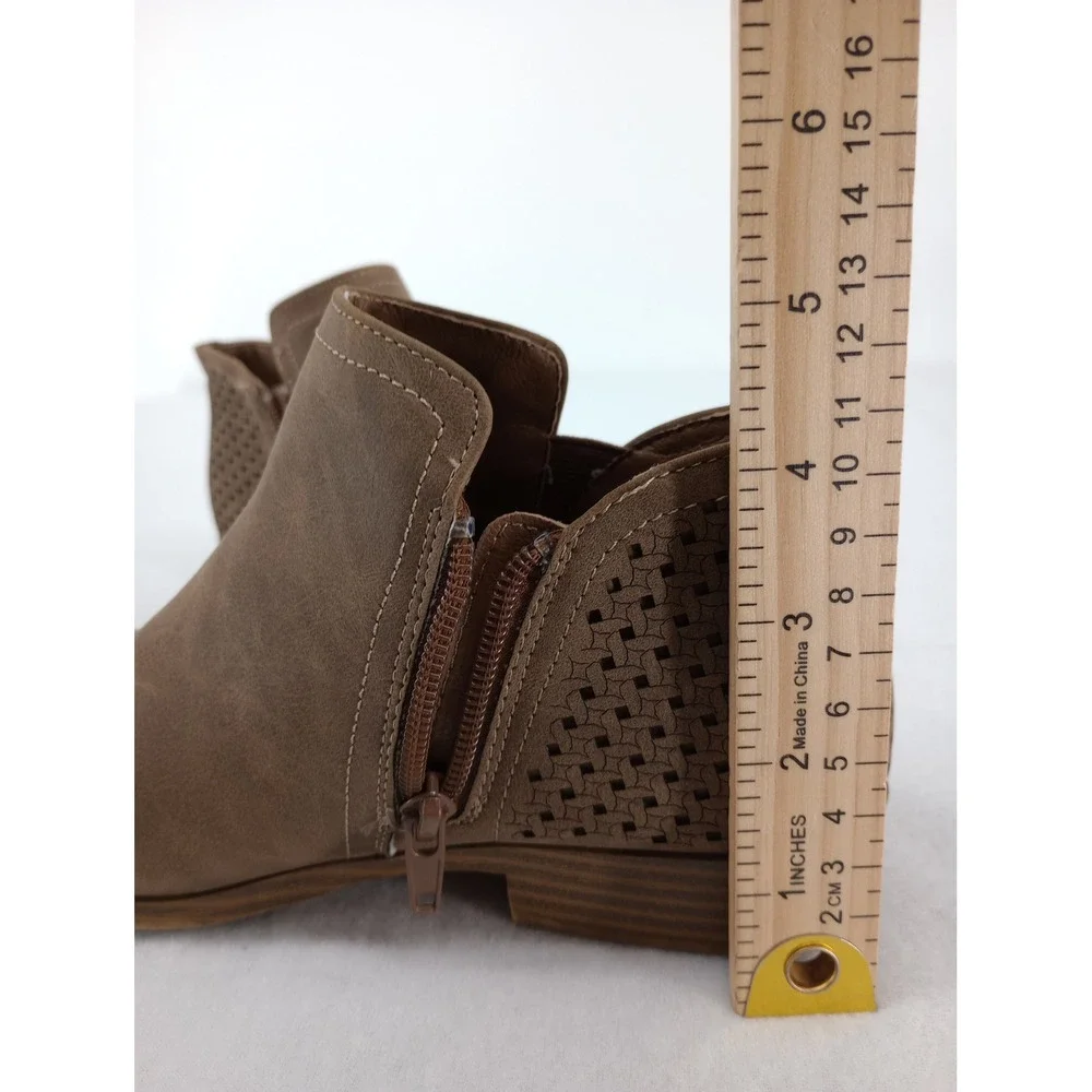 MIA Konnie Ankle Boots Girls 4M Brown